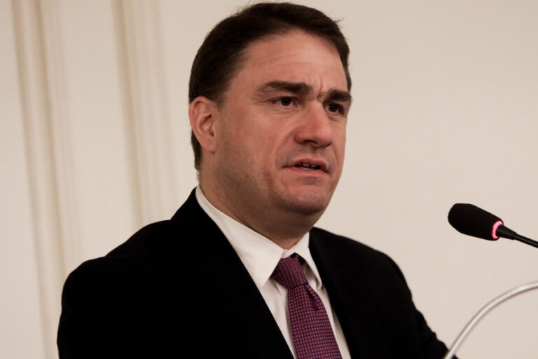 Τσουκαλάς: Το «διάταγμα Μαρικάρμεν» στην Ισπανία αποδεικνύει ότι υπάρχει άλλος δρόμος απέναντι στη στεγαστική κρίση